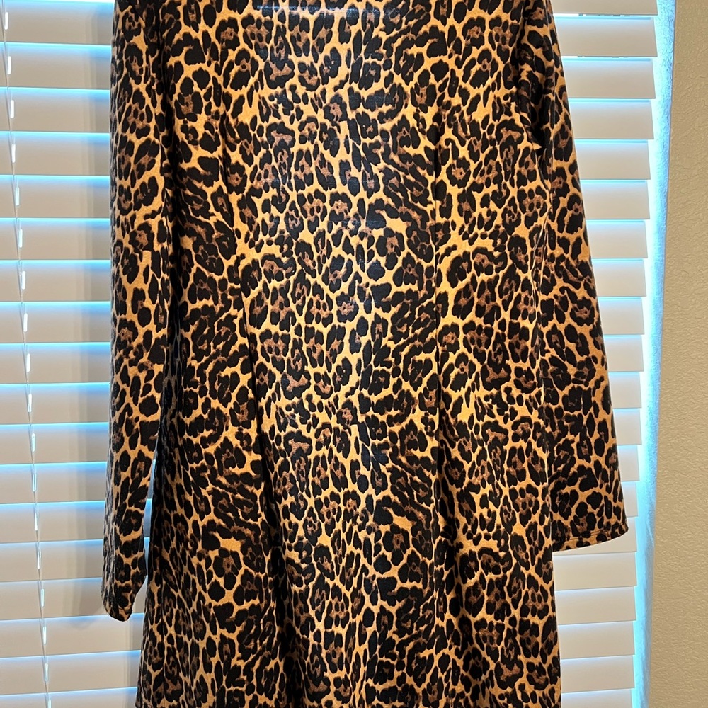 Cable & Gauge Leopard Print Cardigan - Picture 2 of 2